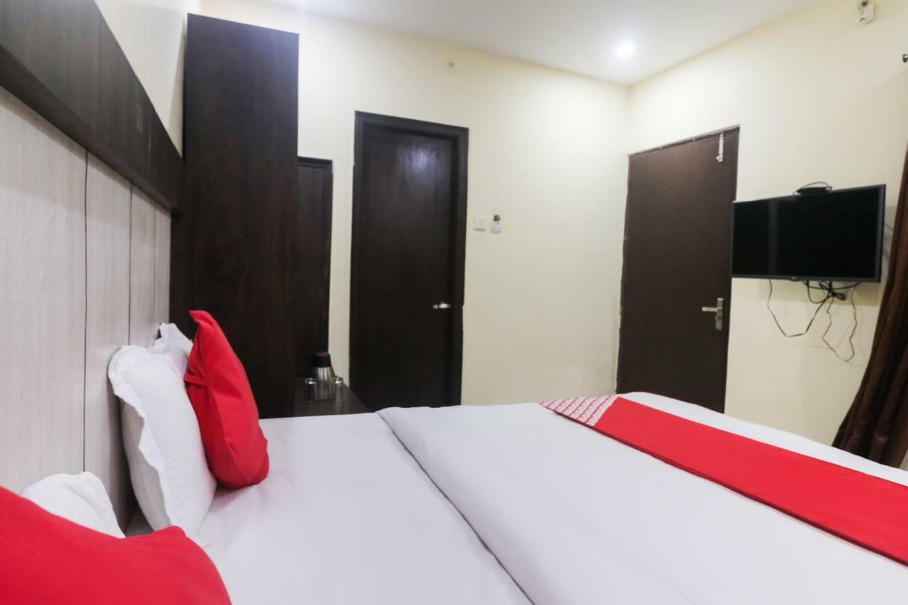 Oyo 48974 Hotel Shweta Residency 瓦拉纳西 外观 照片